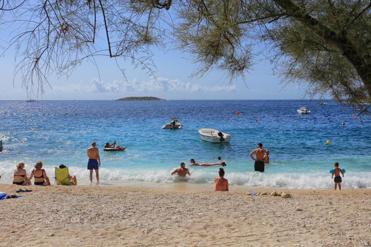 Apartments By The Sea Sevid, Trogir - 11505 ภายนอก รูปภาพ